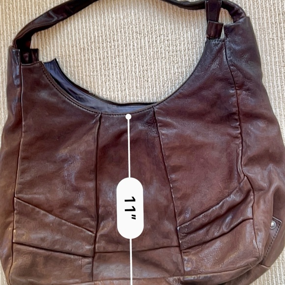 Hugo Boss Leather Bag - Picture 3 of 5